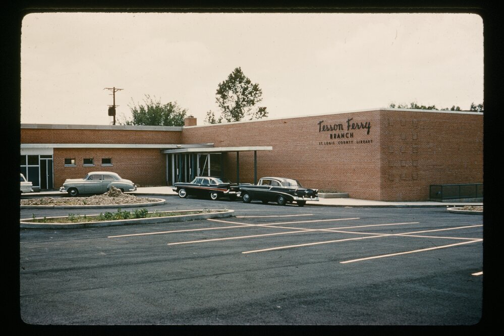 Tesson Ferry Branch entrance