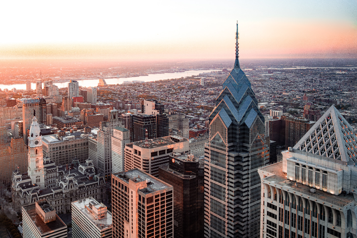 Philadelphia, PA, USA
Photo by ActionVance on Unsplash
https://unsplash.com/photos/guy5aS3GvgA